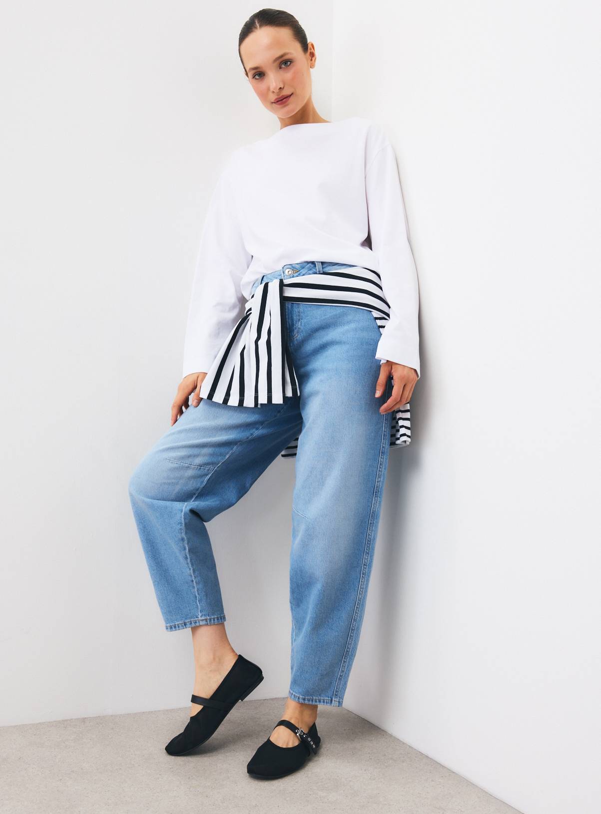 Light Denim Barrel Leg Co-ord Jeans 18L - Image 2
